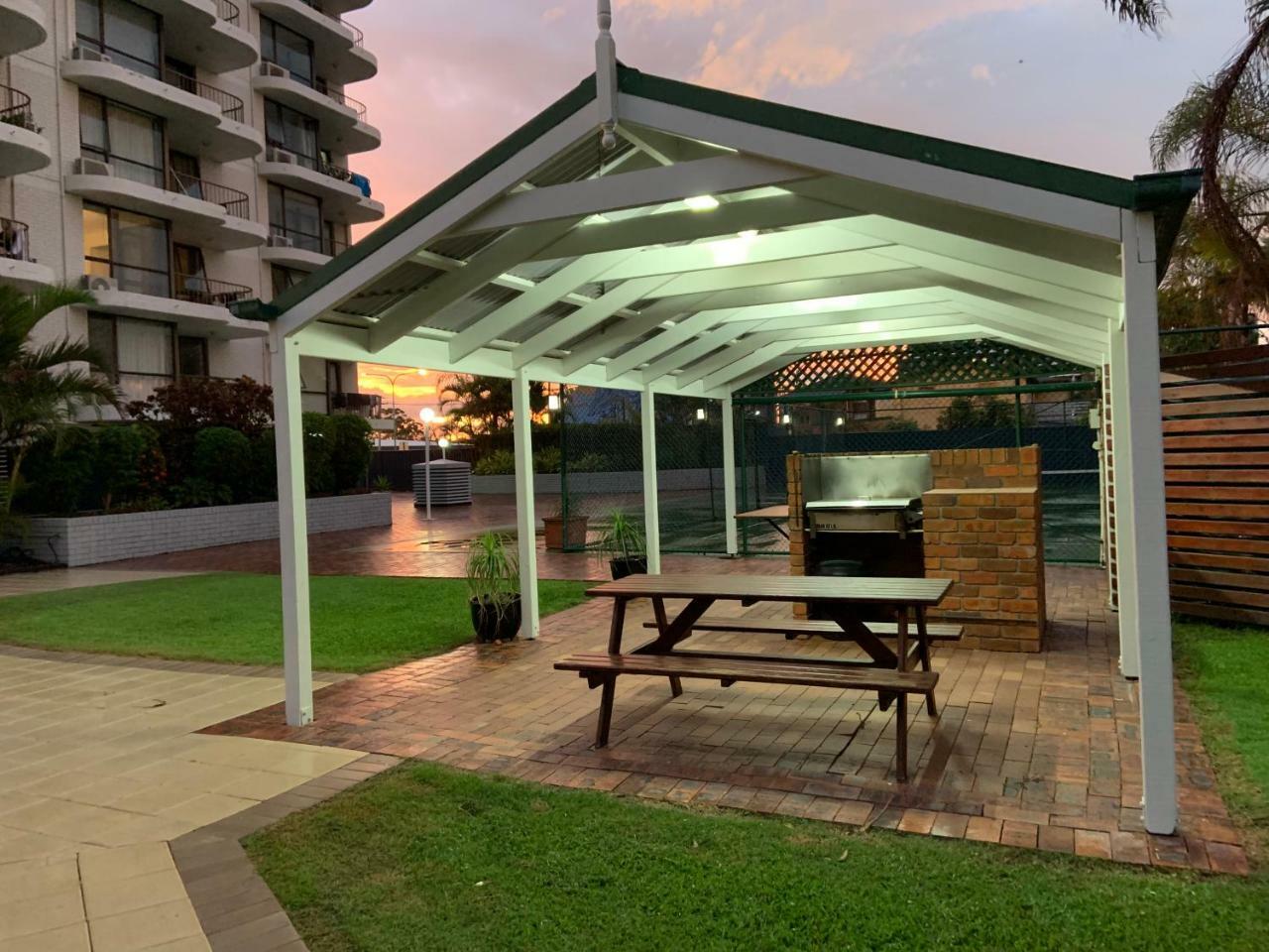 Burleigh Gardens North Hi-Rise Holiday Apartments Gold Coast Luaran gambar